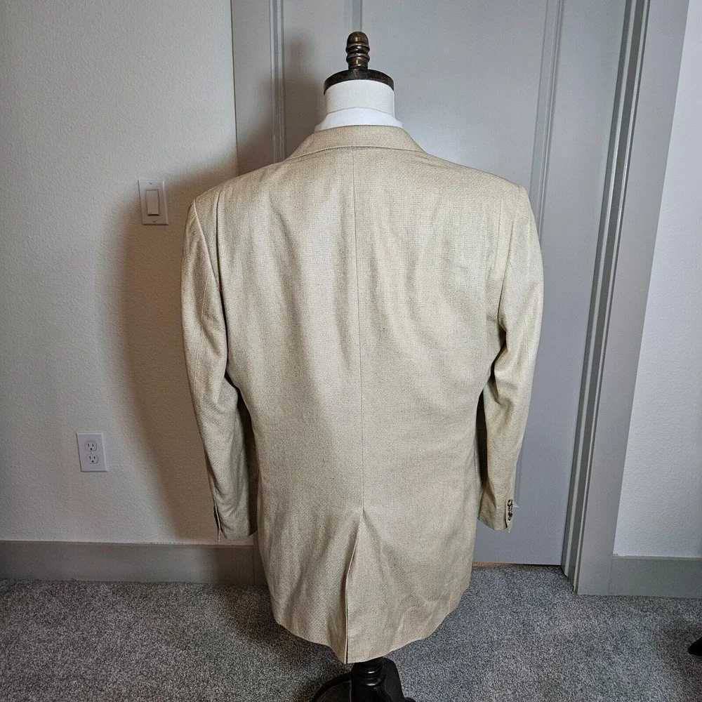Jos‎ A Bank Sport Coat Jacket Suit Blazer Men 42L 100% Silk Beige 3-Btn